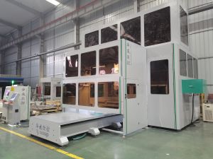 承德隆化县全封闭五轴模具加工中心